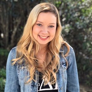 Meet your Posher, Makenna